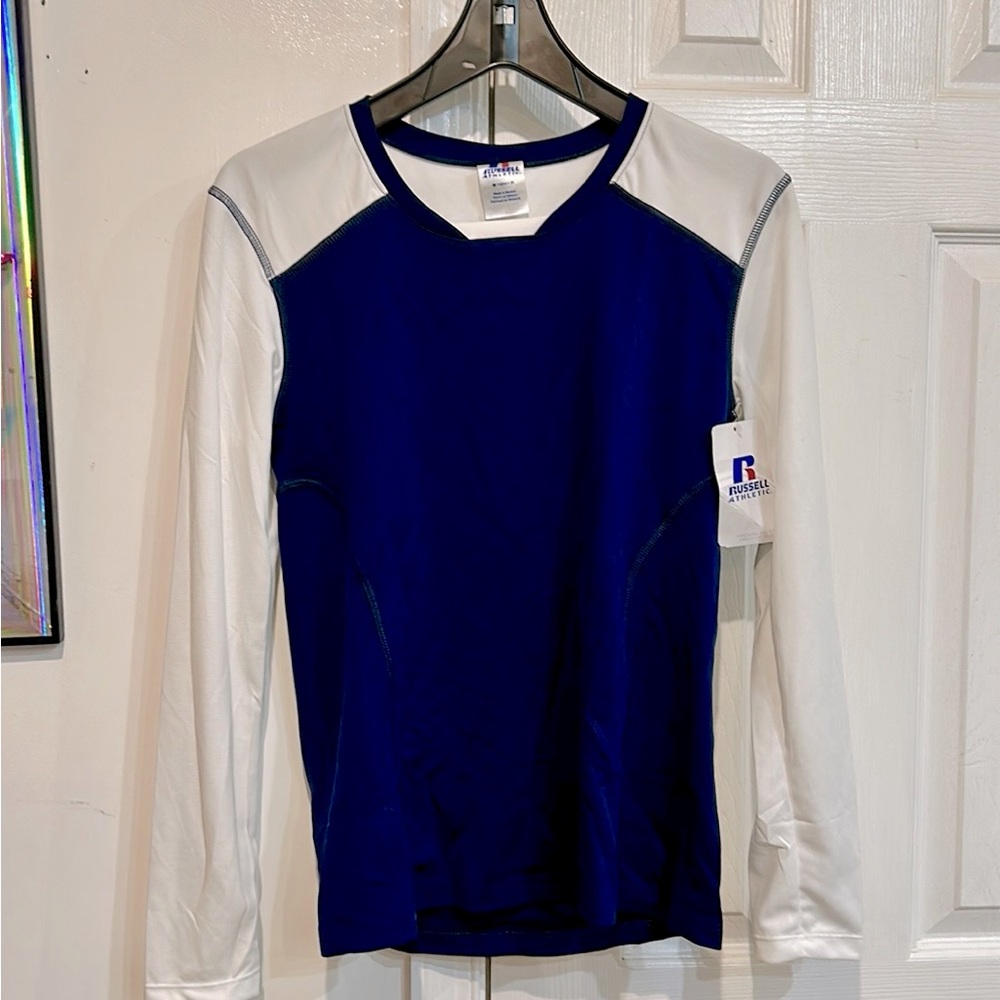 NWT Russell long sleeves athletic shirt
